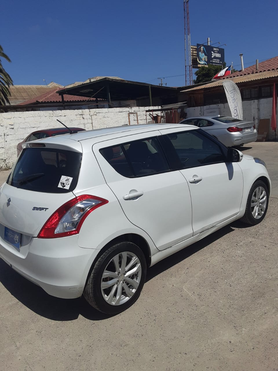 SUZUKI SWIFT Automático