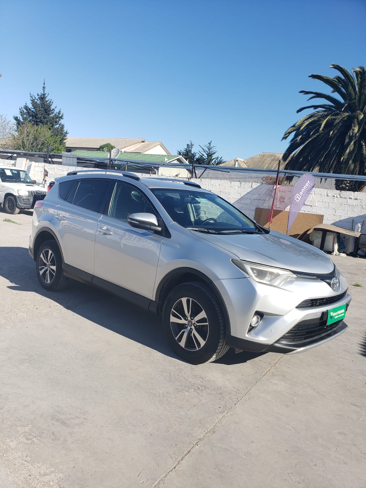 TOYOTA RAV 4