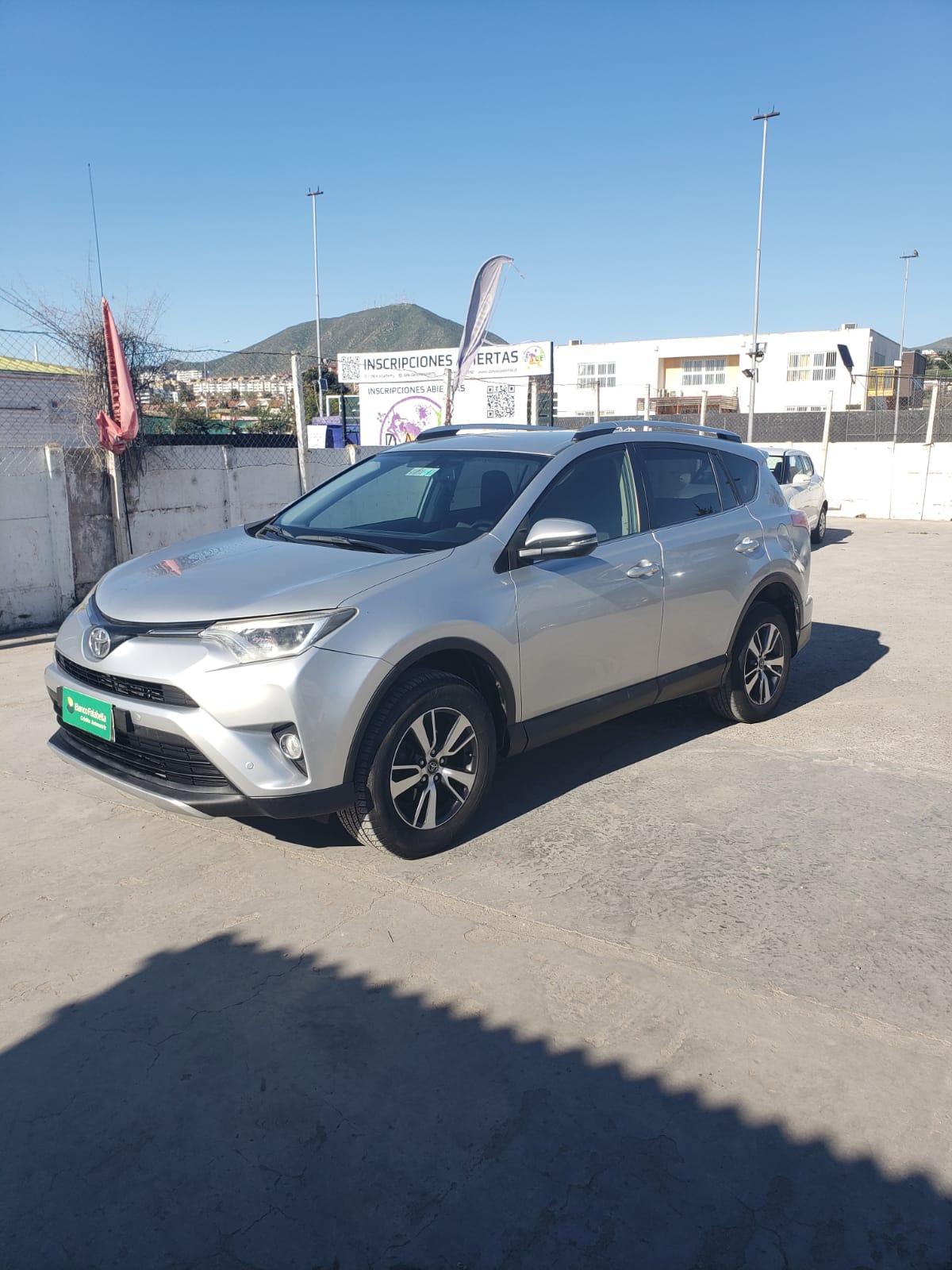 TOYOTA RAV 4