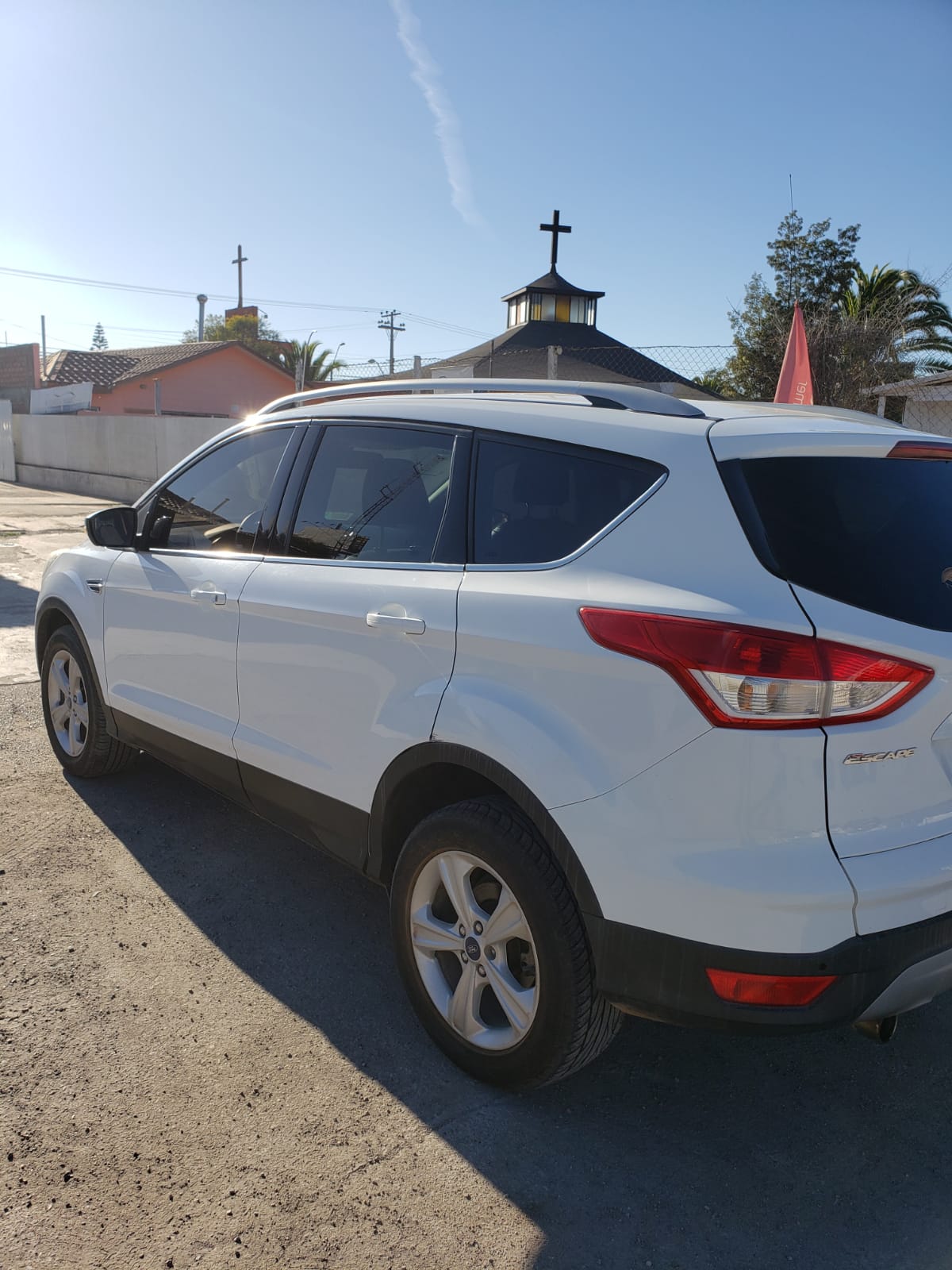 FORD ESCAPE  2.0