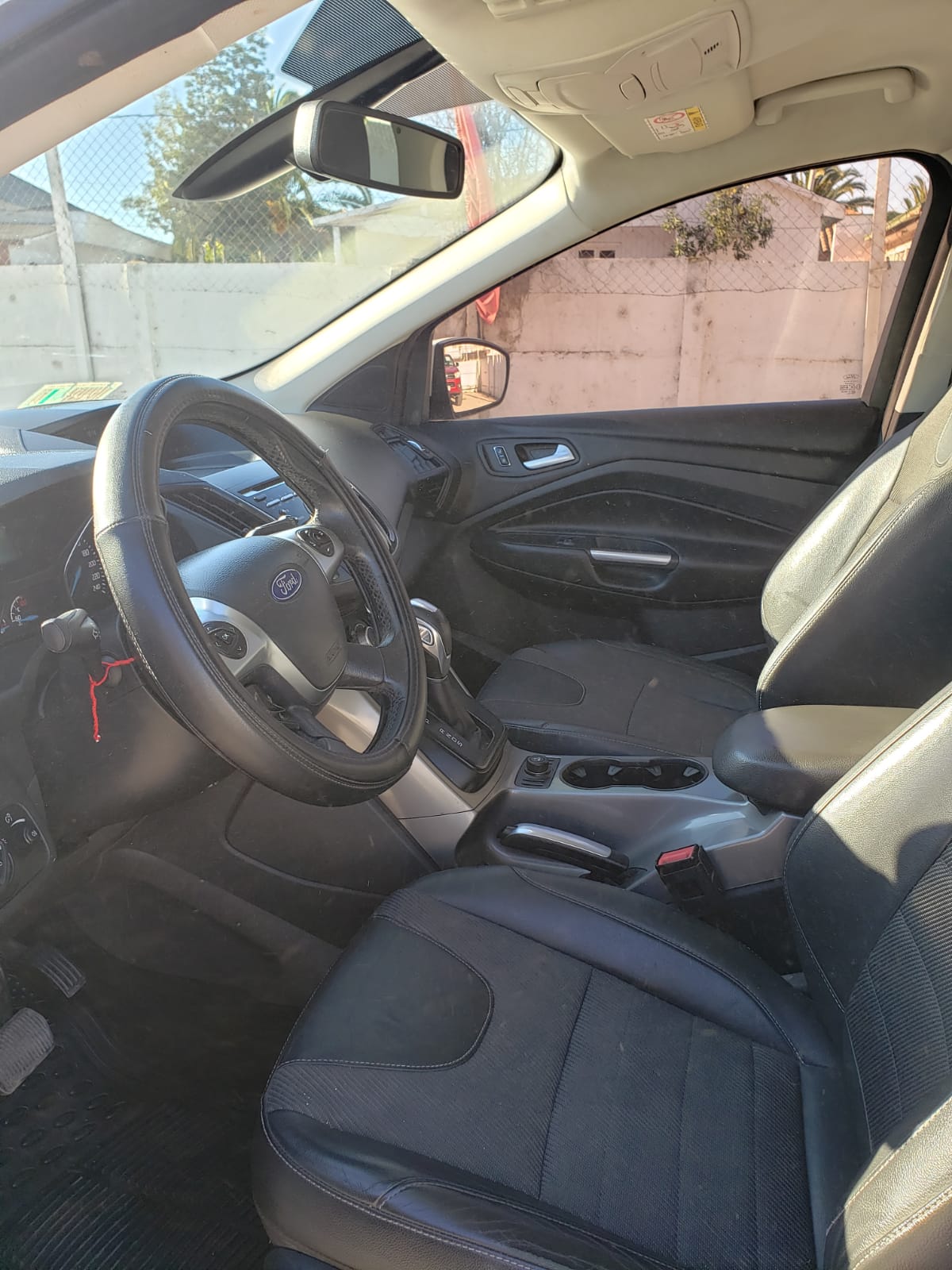 FORD ESCAPE  2.0